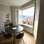 T3 De 73 M2 , Garage , Vue Montagnes Et Chateau Annecy